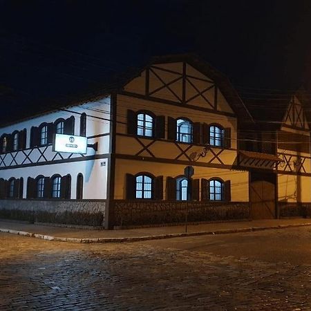 Casa Blanca Pousada Hotel Sao Lourenco  Exterior foto